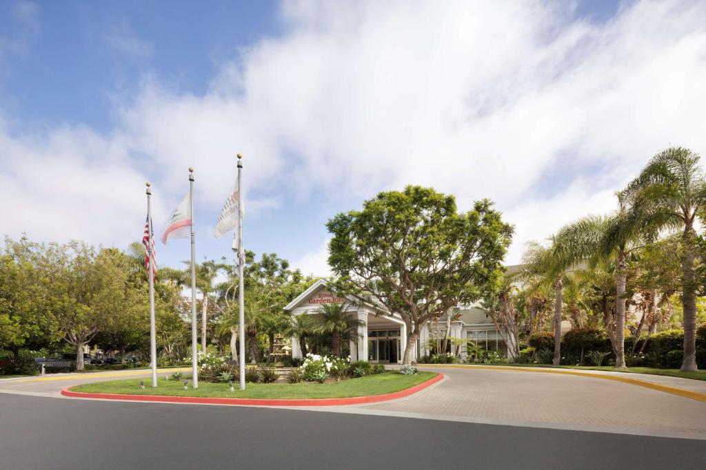 Hilton Garden Inn LAX El Segundo image