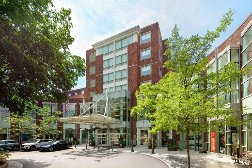 The Inn at Penn, A Hilton Hotel image