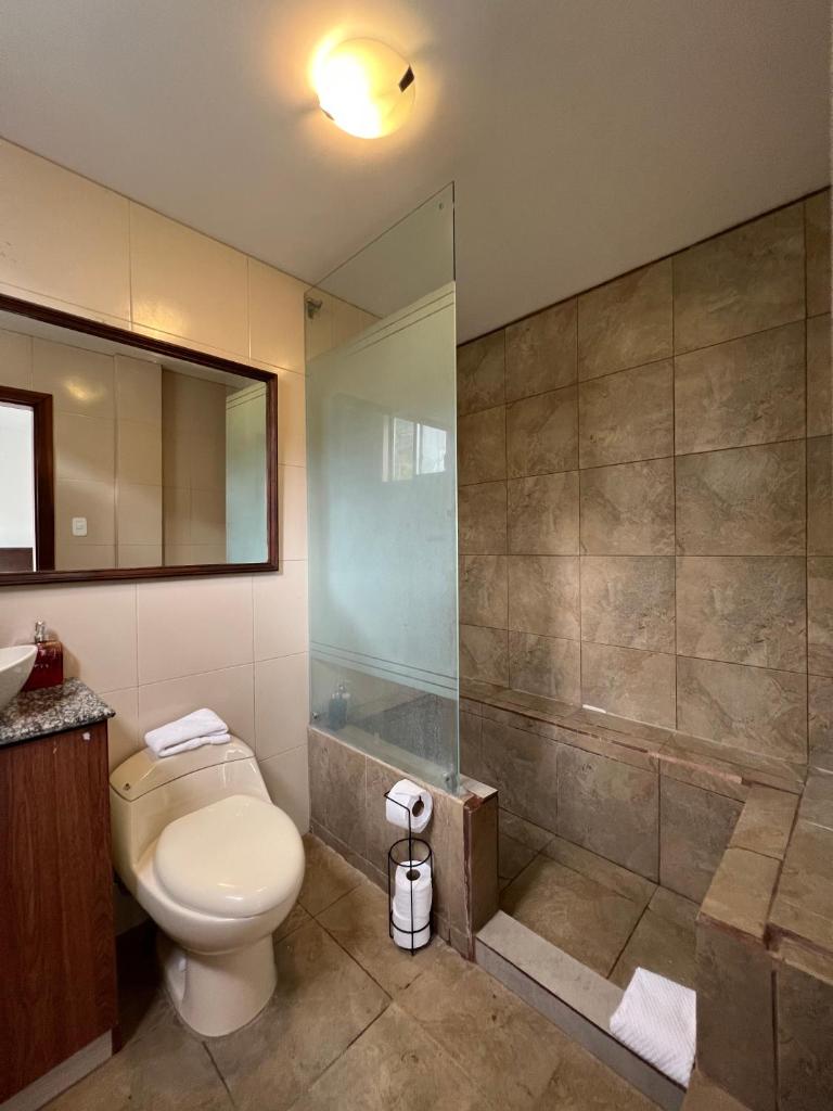 Brand new Holiday Villa - 3 bedroom 4 bathroom photo 4