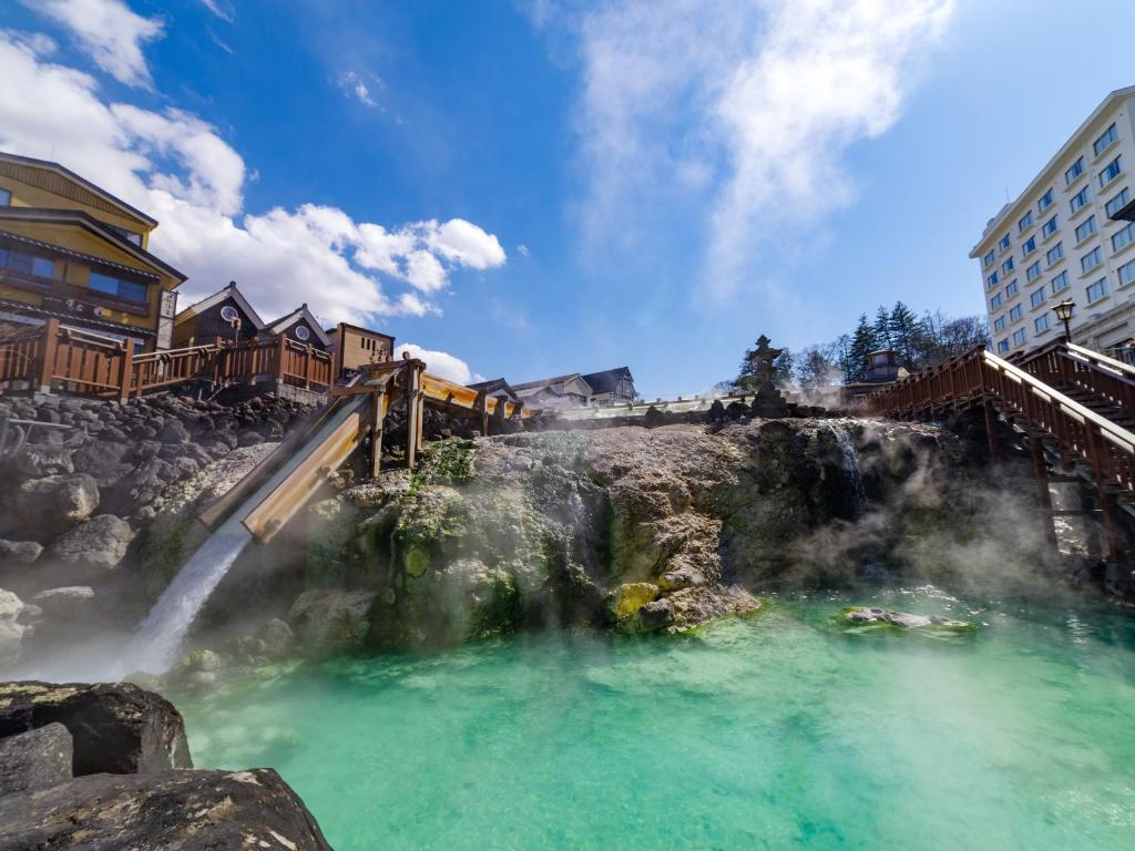 KAMENOI HOTEL Kusatsu Yubatake photo 1