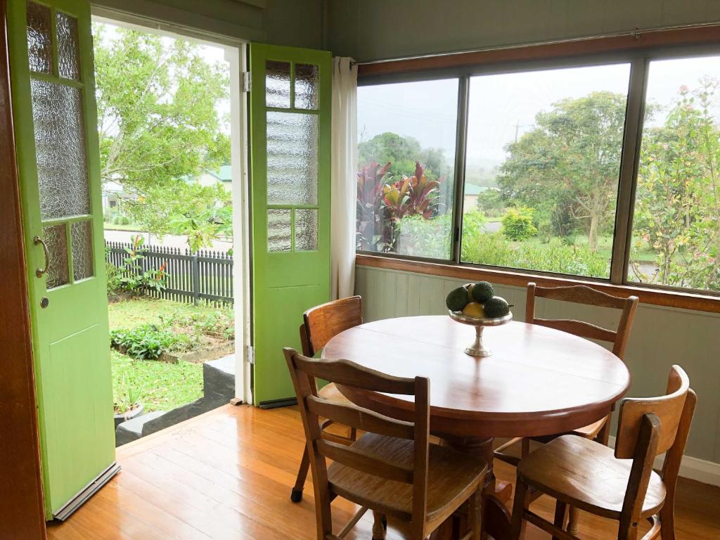 Jindy's Cottage Atherton photo 1