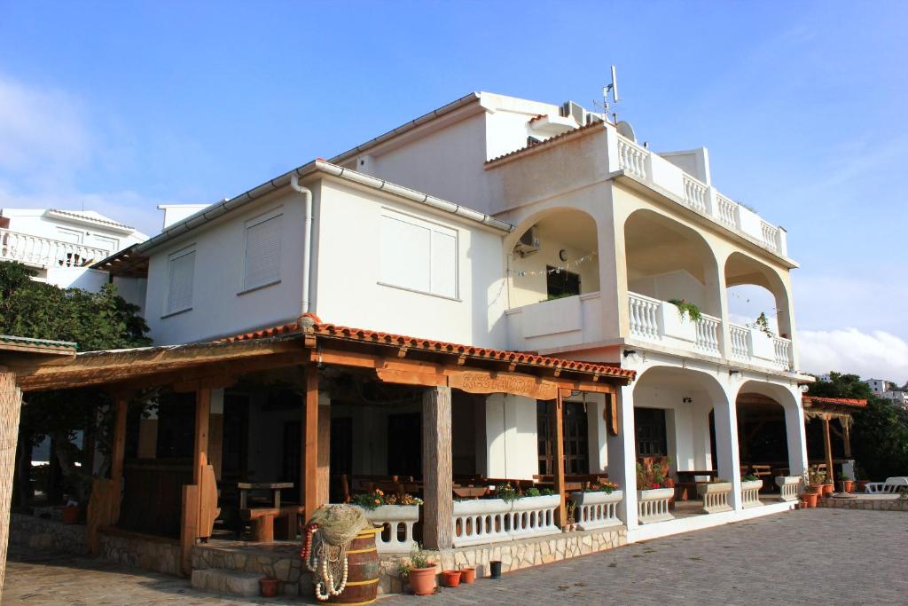 Apartments and rooms by the sea Pag - 3152 photo 2