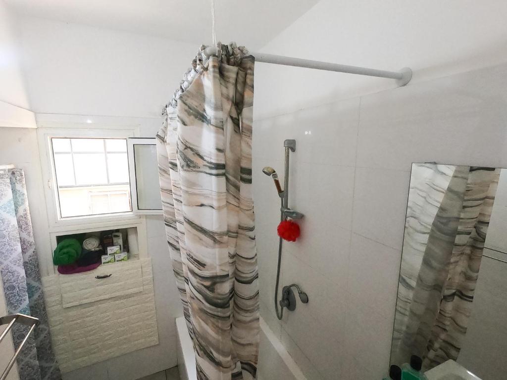 Cozy room with balcony near TLV photo 4