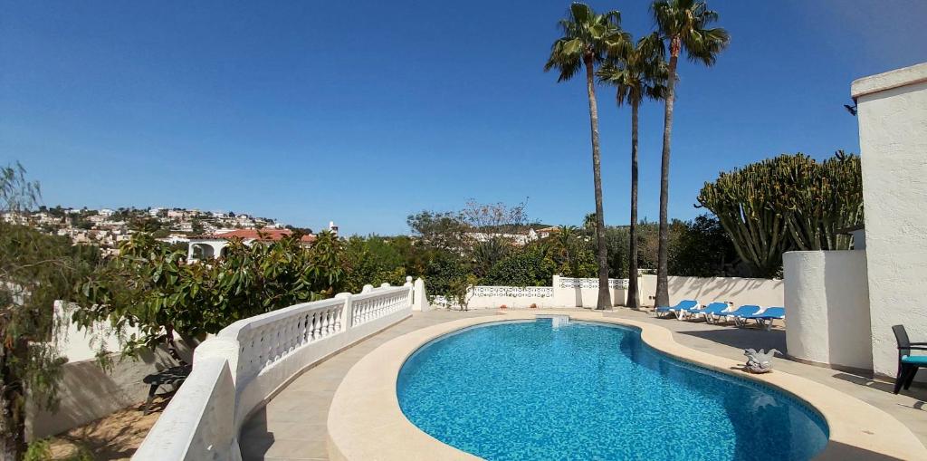 VILLA GRAN PALMERAS WITH PRIVATE POOL & AMAZING VIEW