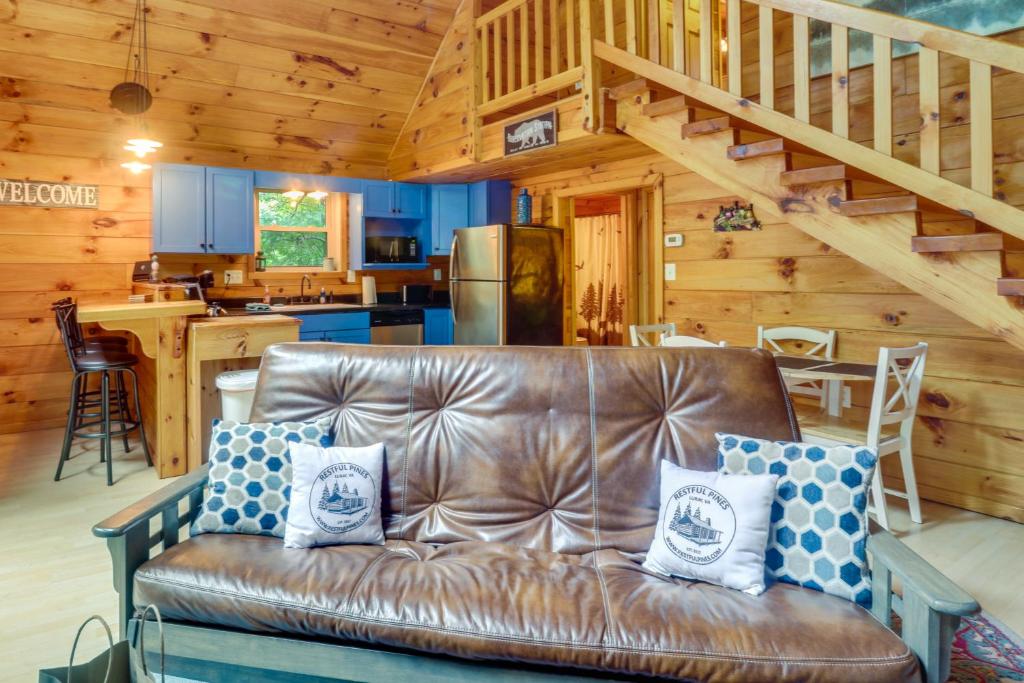 Luray Cabin Near Downtown and Shenandoah River photo 3