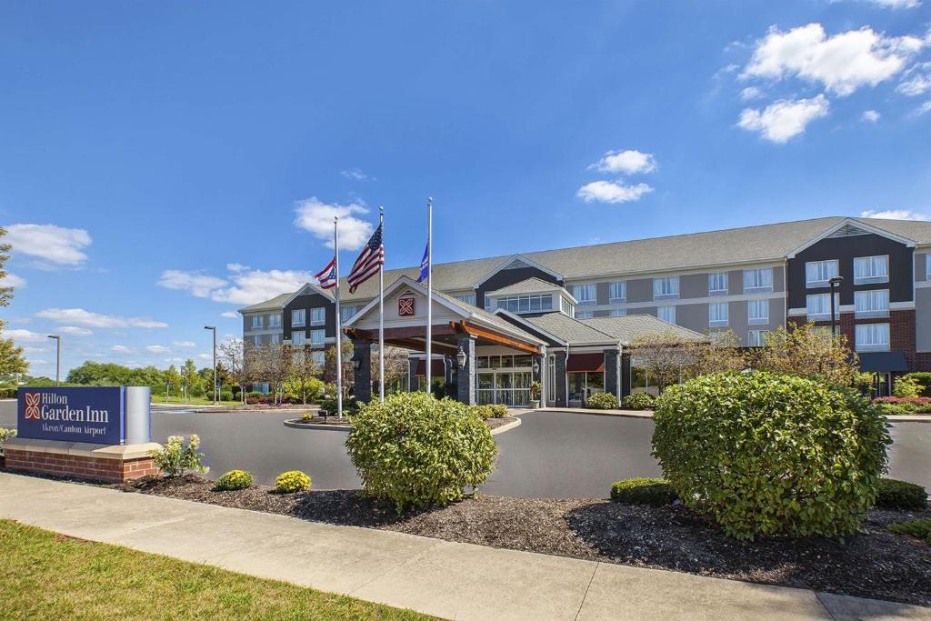 Hilton Garden Inn Akron Canton Airport image