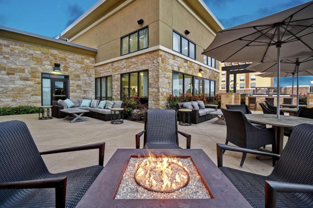 Homewood Suites by Hilton Dallas Arlington South photo 1