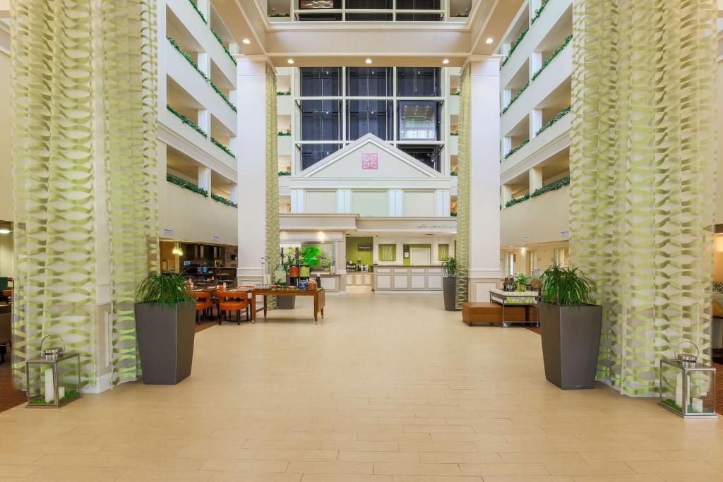 Hilton Garden Inn Dallas/Market Center photo 1