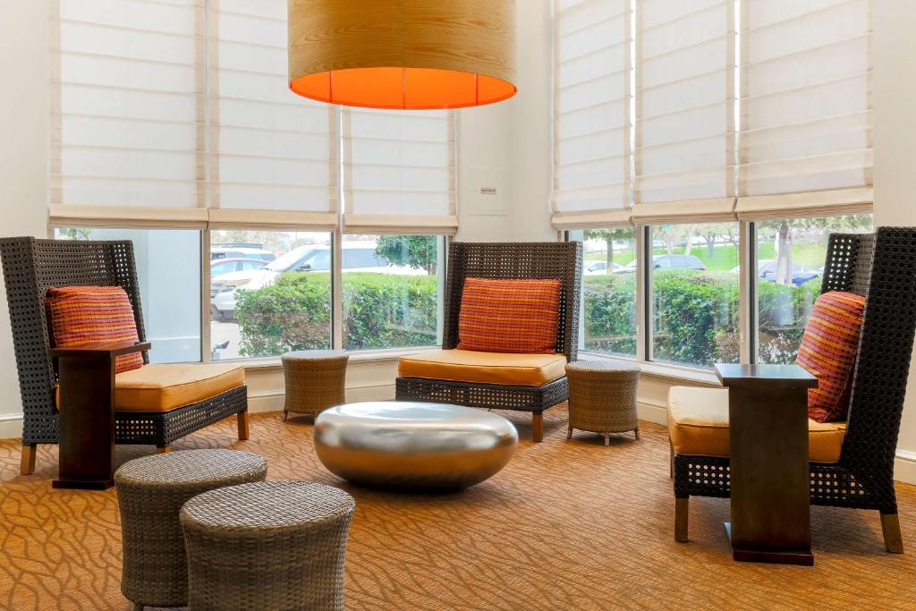 Hilton Garden Inn Dallas/Market Center photo 4