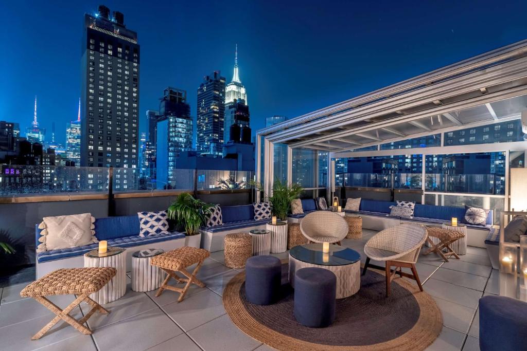 Hilton New York Fashion District image