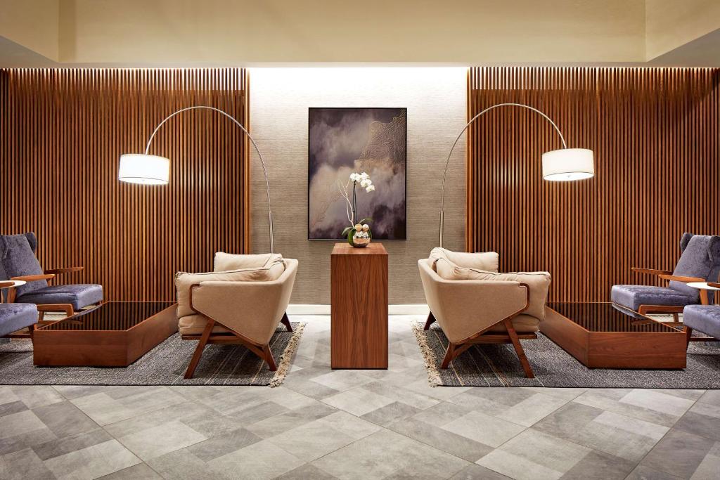 Hilton Pasadena photo 4