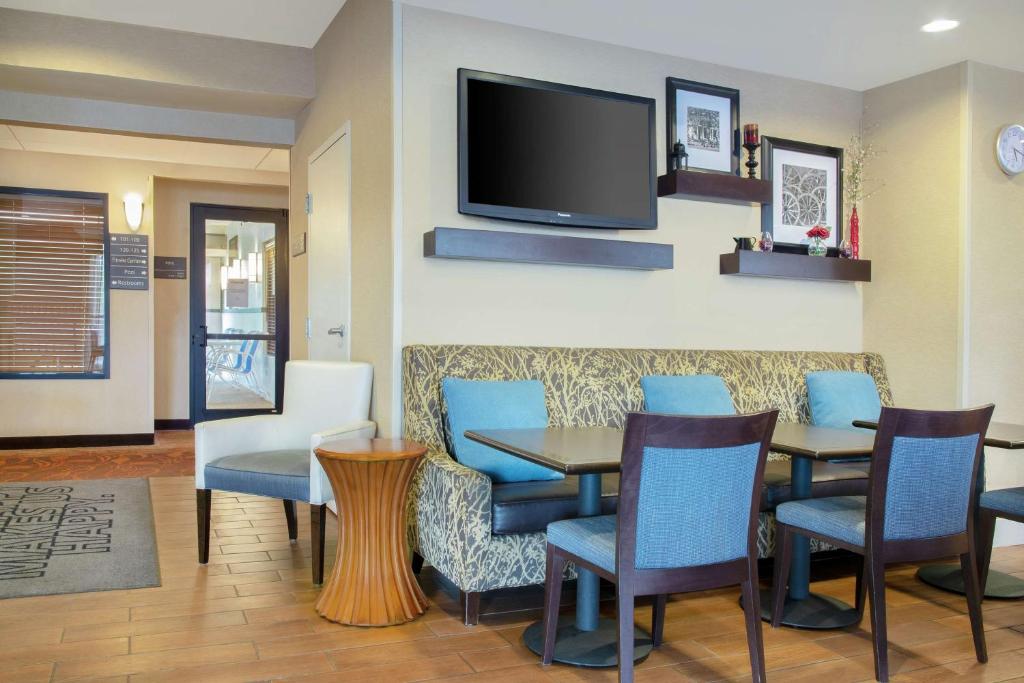Hampton Inn Merrillville photo 4