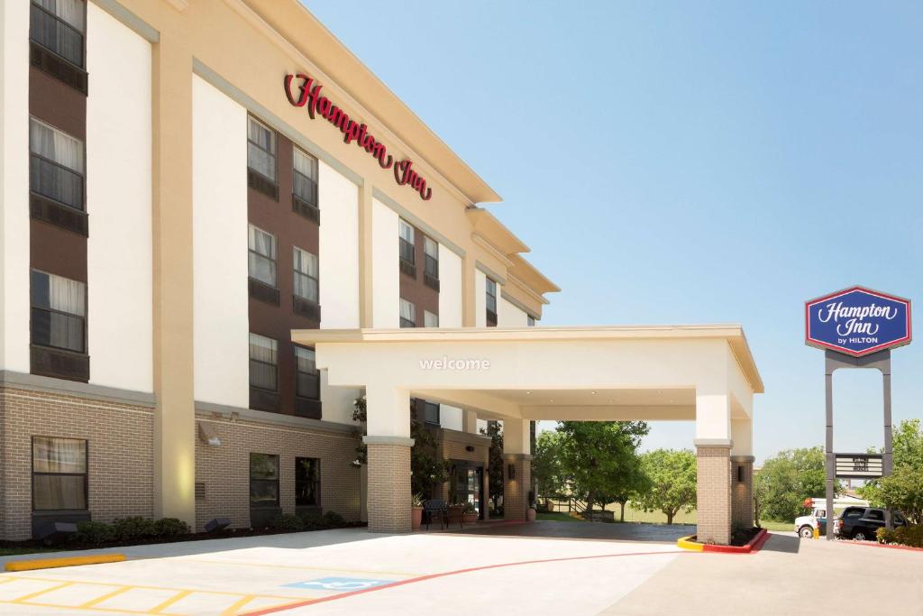 Hampton Inn Fort Worth Southwest Cityview photo 1