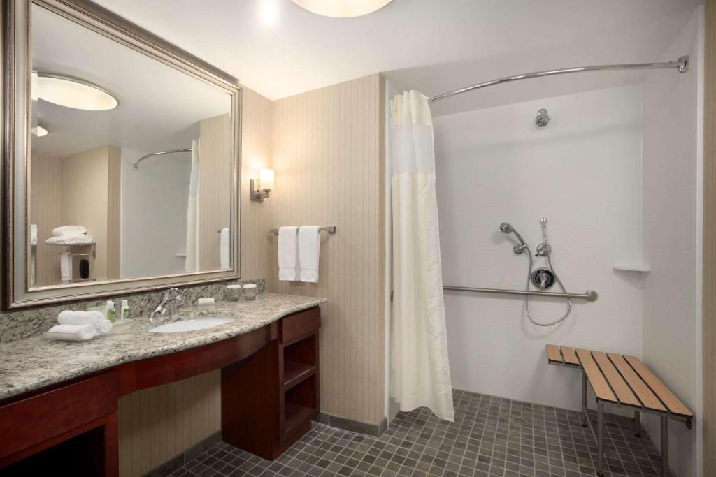 Homewood Suites by Hilton Atlantic City/Egg Harbor Township - Tap to explore photos