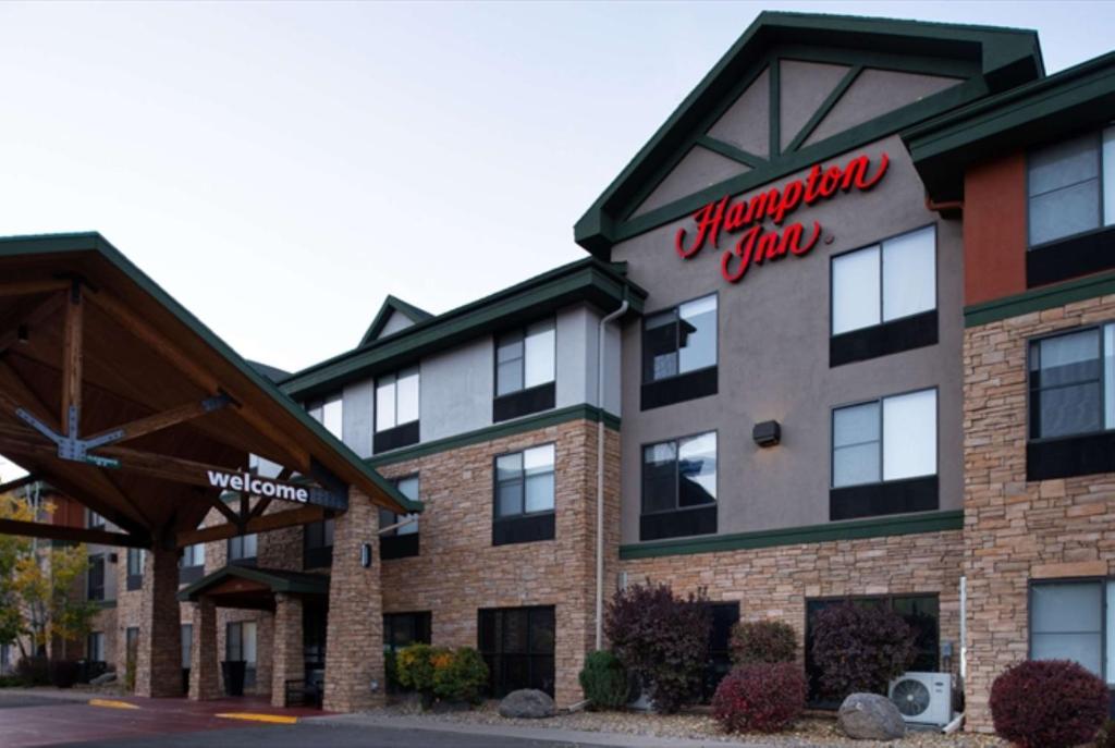 Hampton Inn Glenwood Springs image