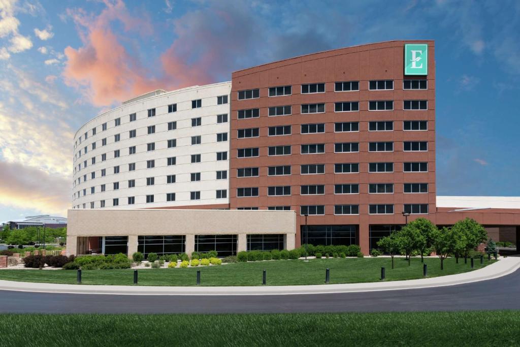Embassy Suites by Hilton Loveland Conference Center image