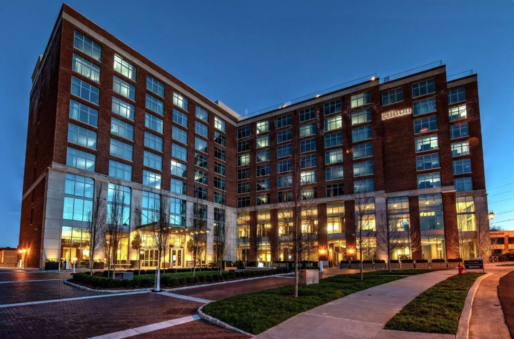 Hilton Nashville Green Hills image