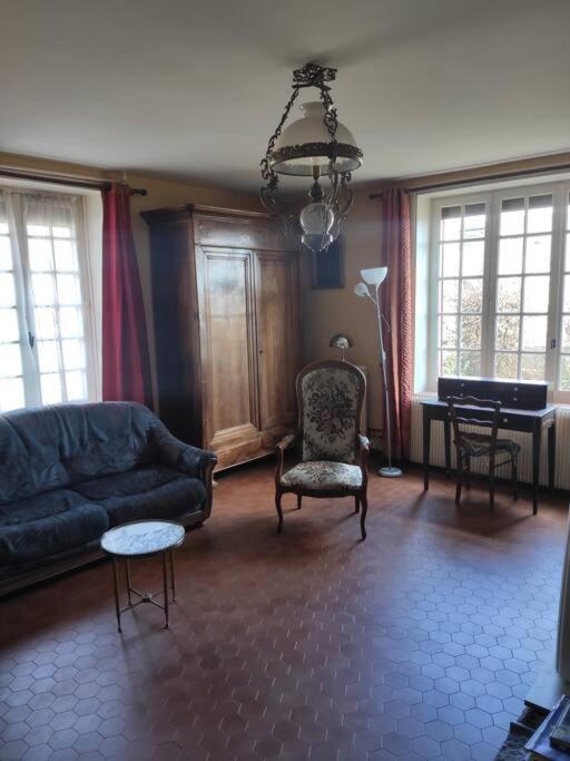 Maison de Campagne en centre Bourg photo 2