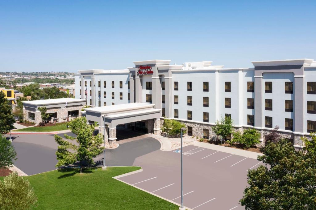 Hampton Inn & Suites Colorado Springs/I-25 South photo 1