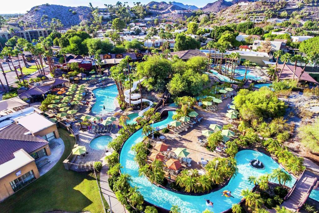 Hilton Phoenix Resort at the Peak image