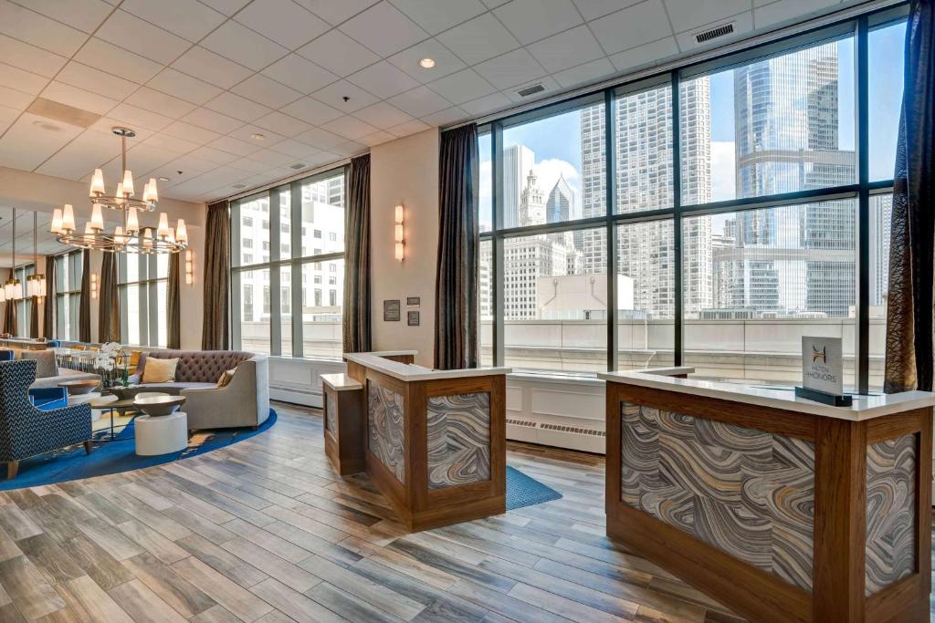 Homewood Suites by Hilton Chicago-Downtown image