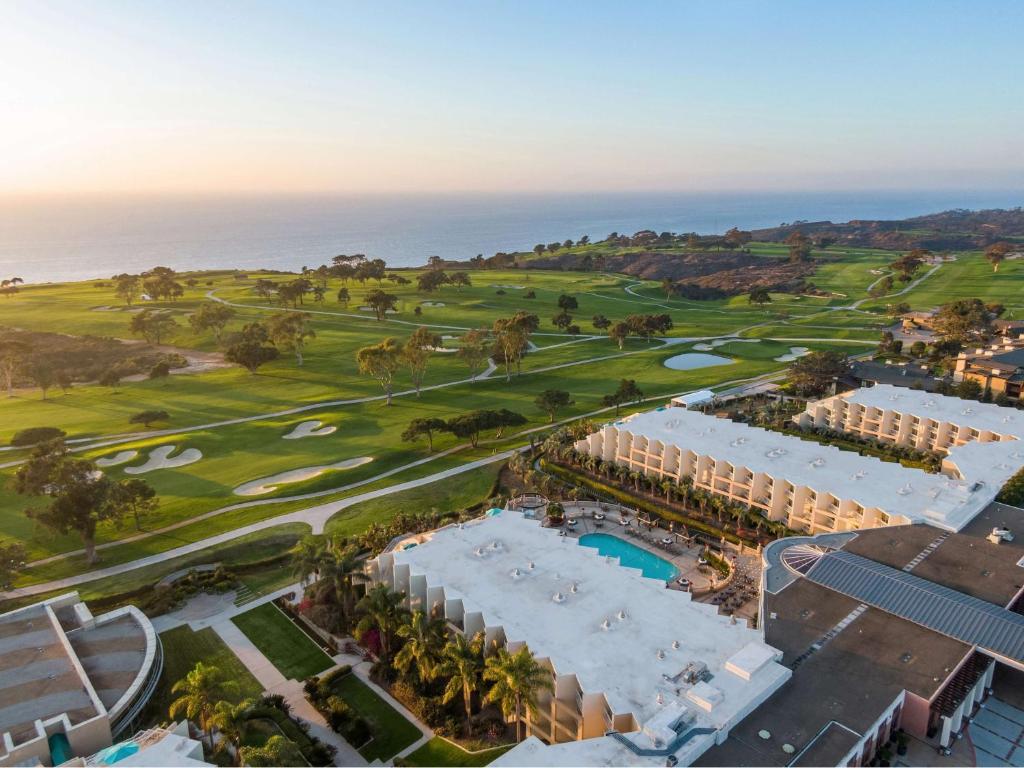 Hilton La Jolla Torrey Pines image
