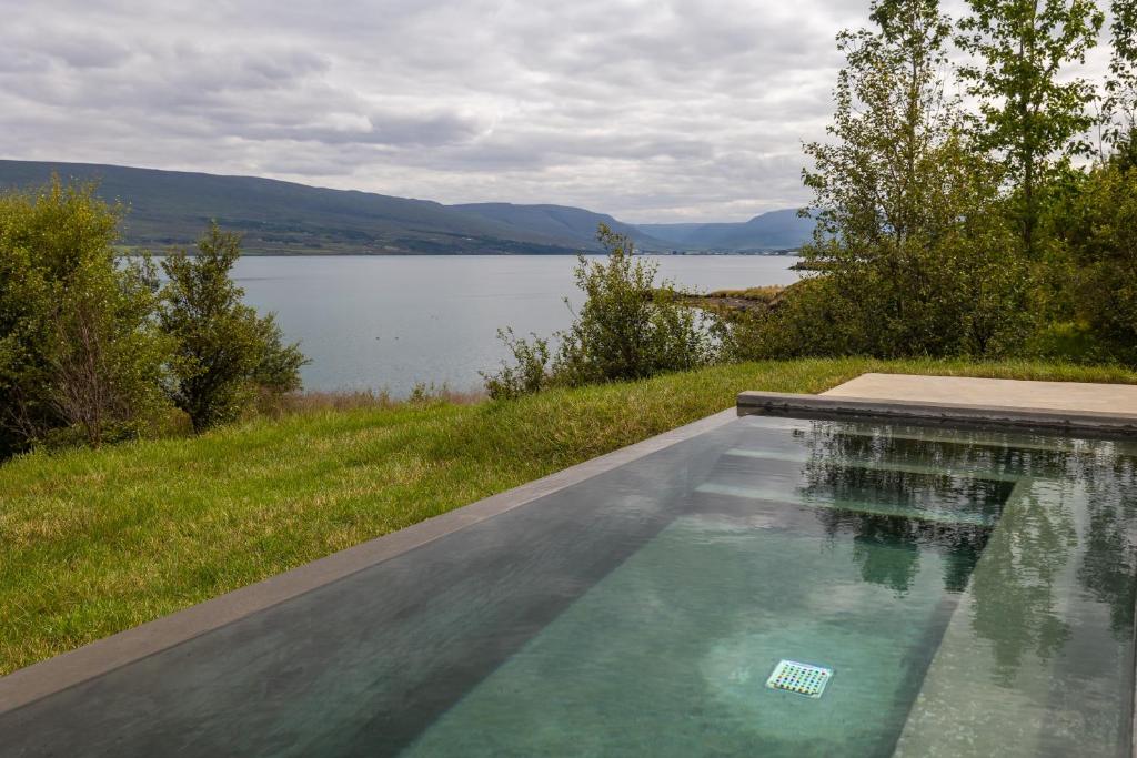 Svart Lodge photo 3