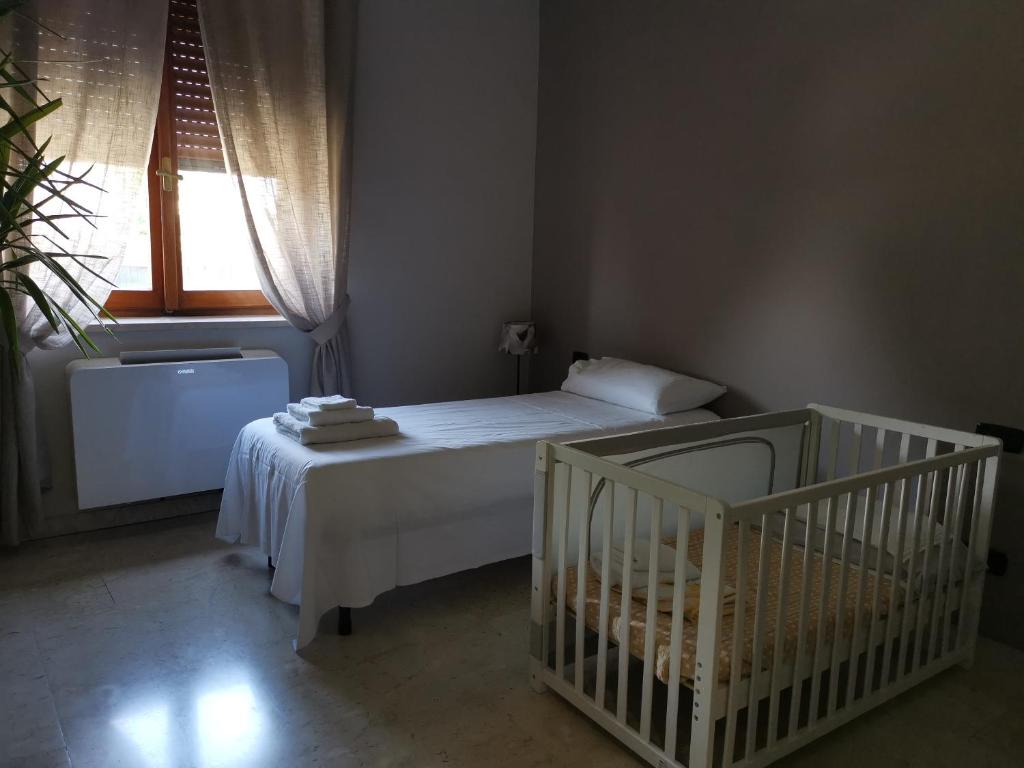 THE PIEDMONT GATE - TORINO, Kitchen, next to Metro station, 2 Bedrooms, Terrace - Tap to explore photos