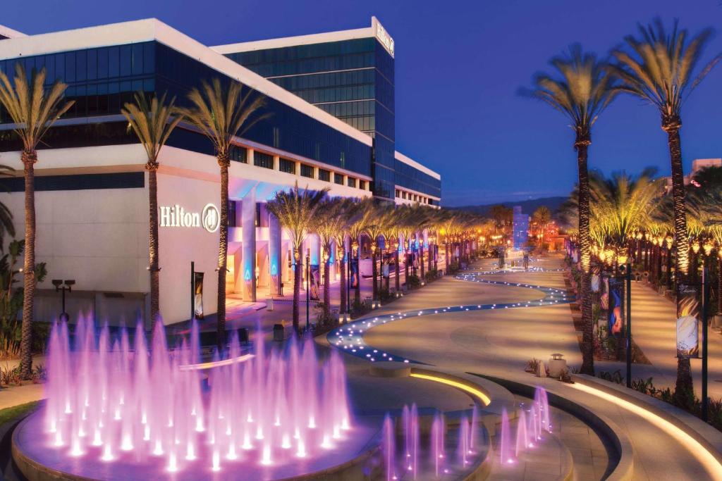 Hilton Anaheim image