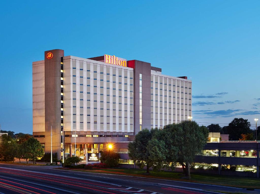 Hilton Newark Airport image