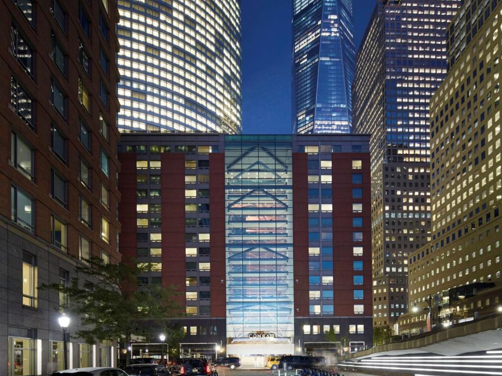 Conrad New York Downtown image