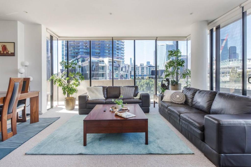 'The View at Docklands' Resort style City Living