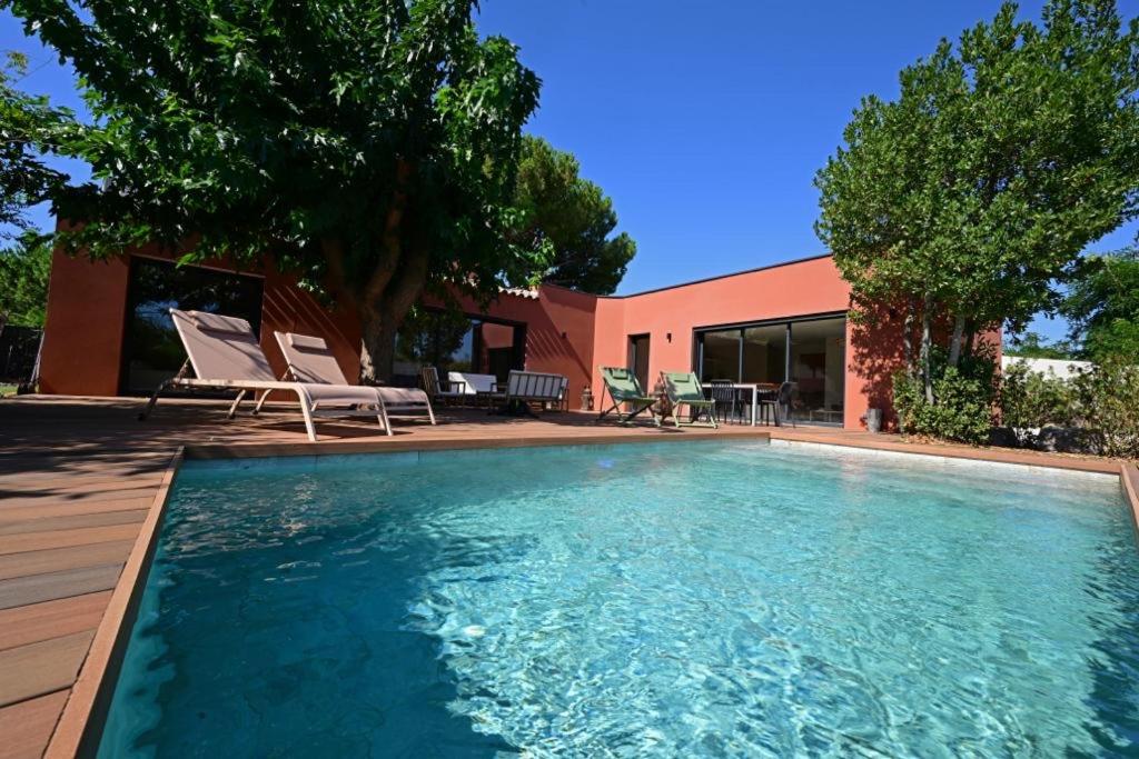 Maison B photo 4