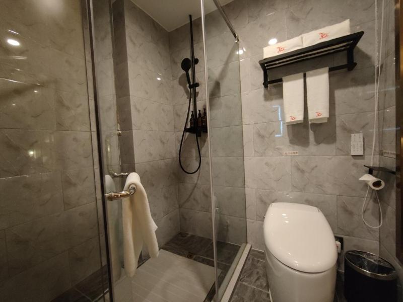 GreenTree Eastern Hotel Xinjiang Urumqi Renmin Road photo 1