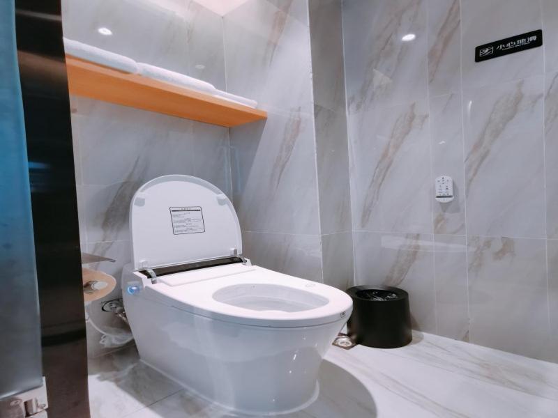 VX Hotel Fuyang Railway Station East Beijing Road photo 2