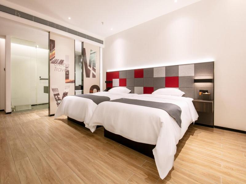 Geli Hotel Nanning East Railway Station photo 2