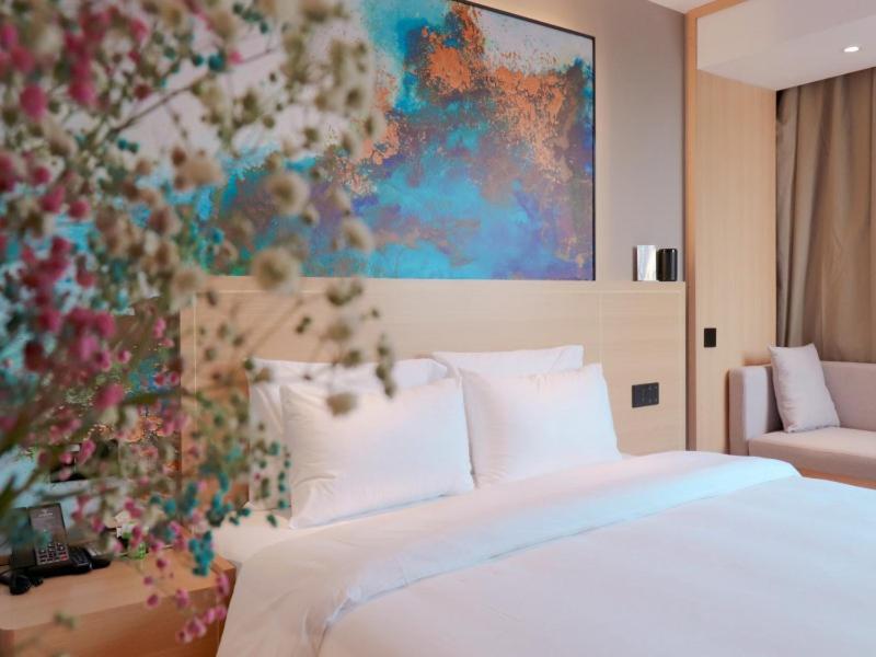 VX Hotel Fuyang Railway Station East Beijing Road