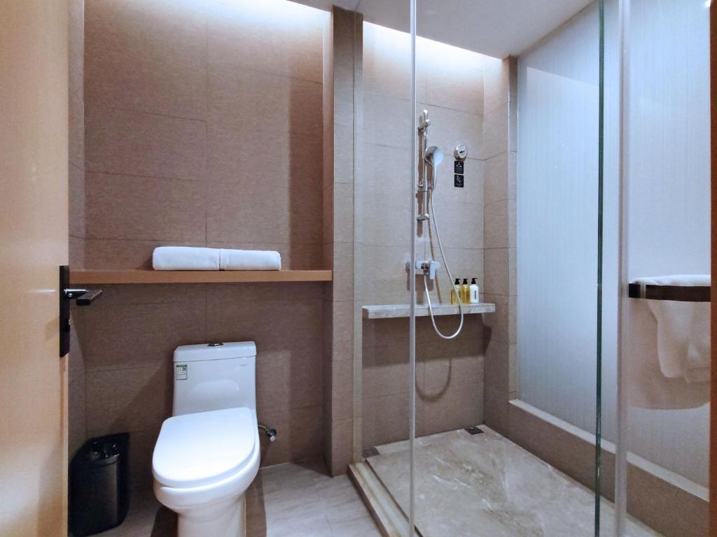 Paco Hotel Guangzhou South Railway Station Panyu Changlong Branch photo 3