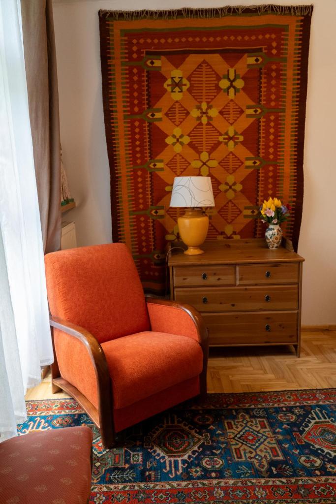 Kolory Guest House - Tap to explore photos