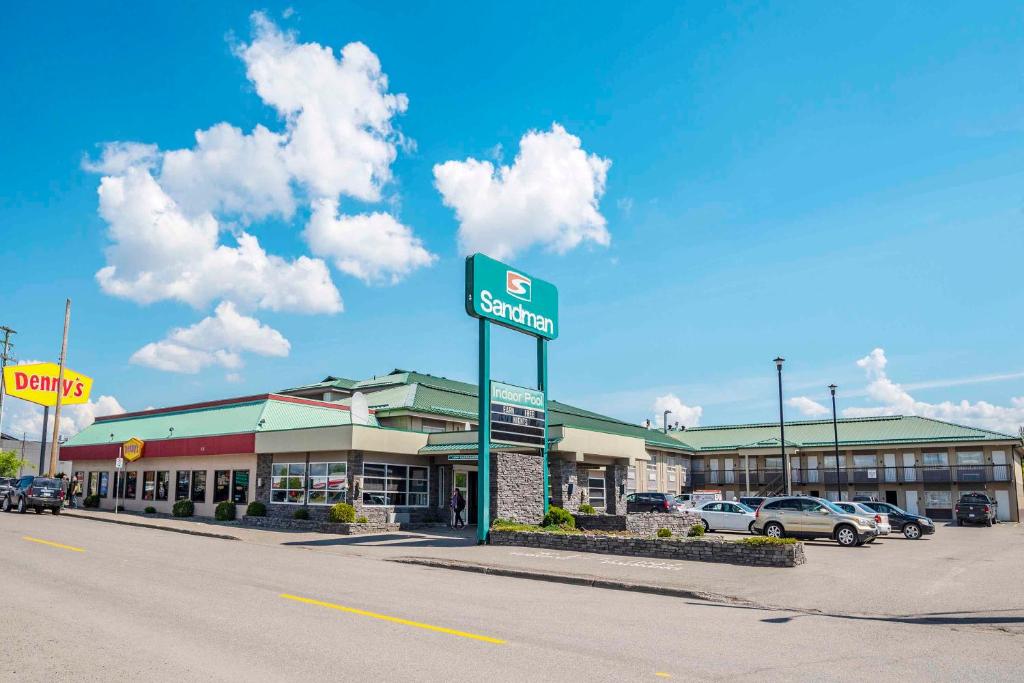 Sandman Hotel & Suites Prince George photo 1