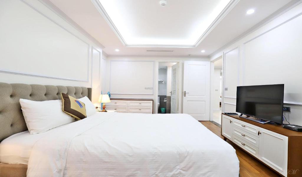 The Sun House Luxury Apt✯2BR✯near Thien Quang lake Hanoi center