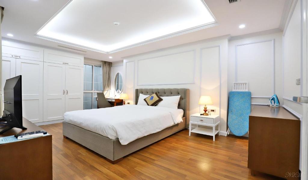 The Sun House Luxury Apt✯2BR✯near Thien Quang lake Hanoi center