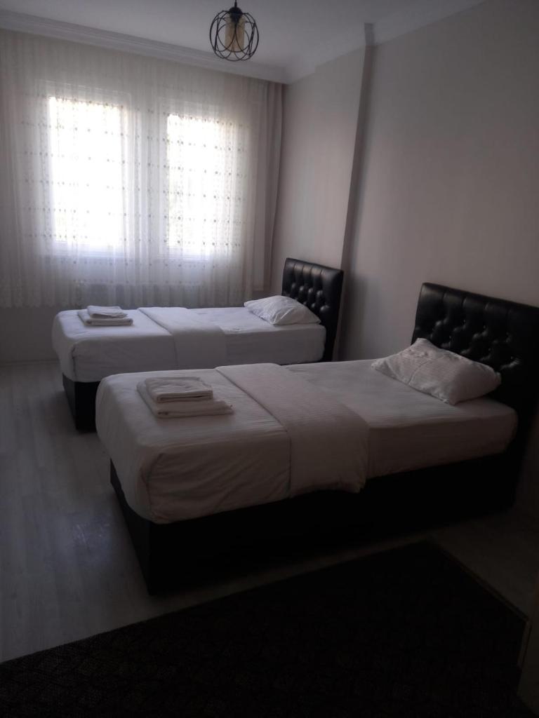 PEKER Apart photo 4