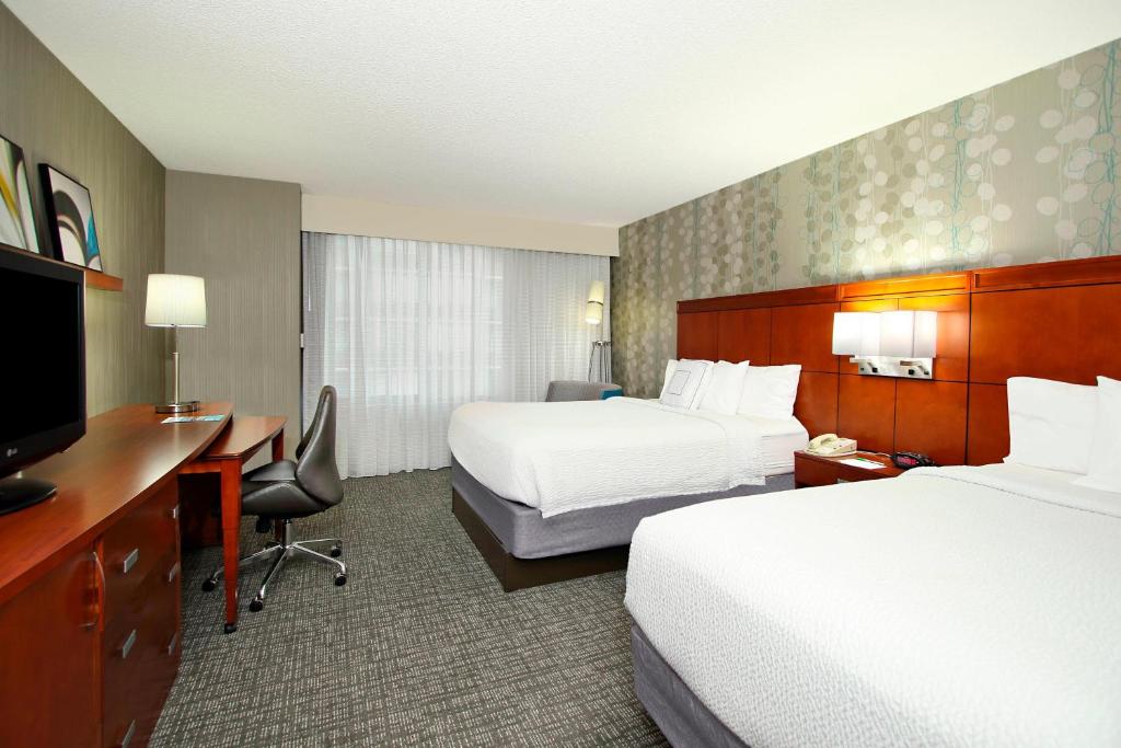 Courtyard by Marriott Oakland Downtown image