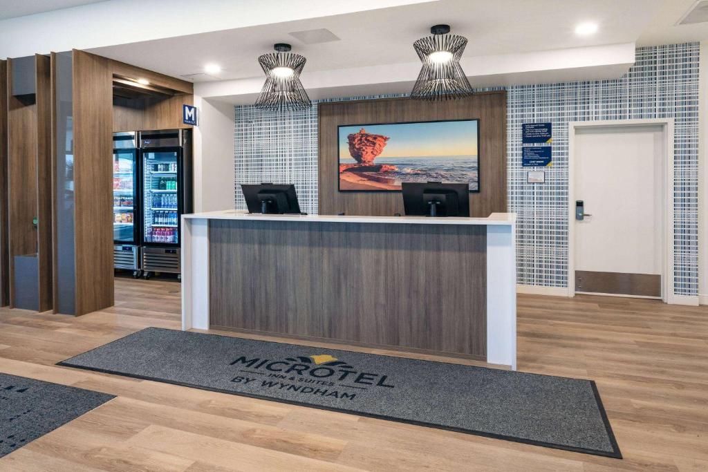 Microtel Inn & Suites by Wyndham Summerside photo 2