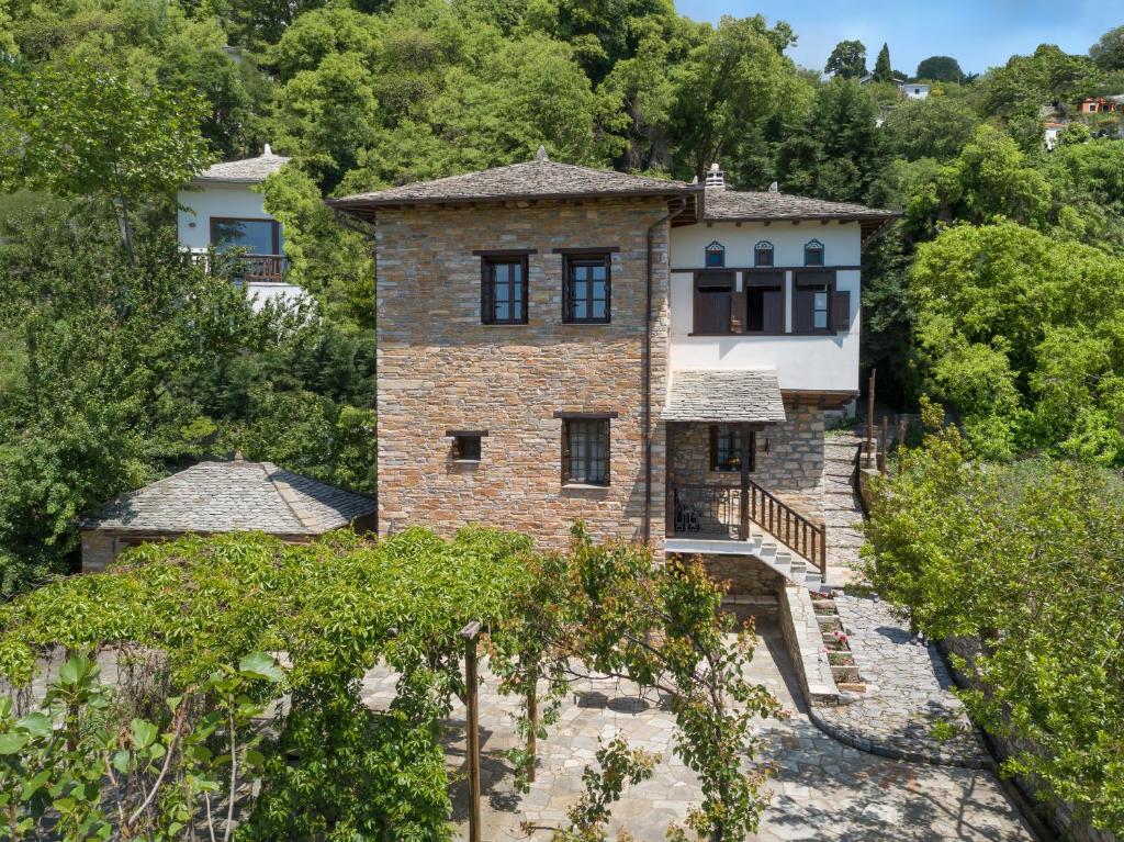 VILLA PALIOS STATHMOS