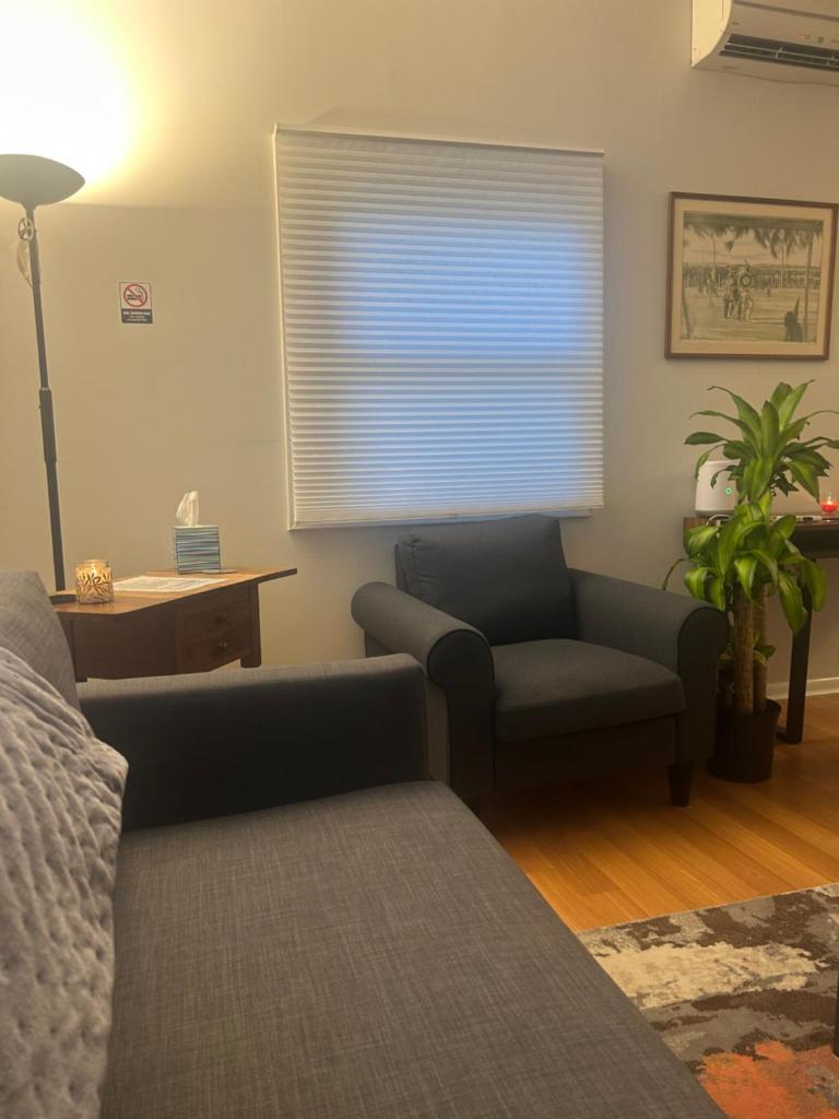 Two bedroom gem by Lake Nokomis photo 4