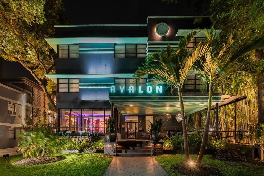 Avalon Hotel Downtown St. Petersburg image