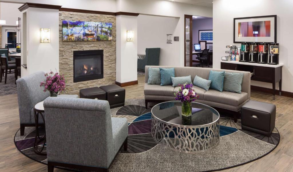 Homewood Suites by Hilton Agoura Hills photo 2