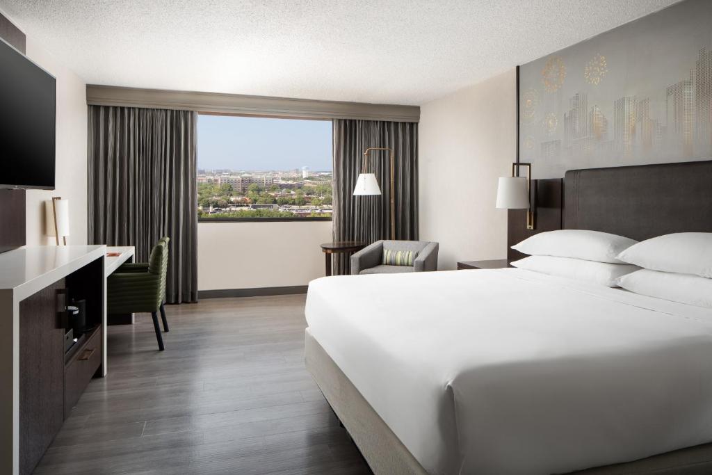 Dallas-Addison Marriott Quorum by the Galleria photo 2